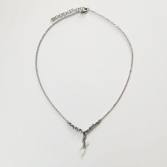 Antique white pearl necklace with a small silver chain - Picture 3 of 7